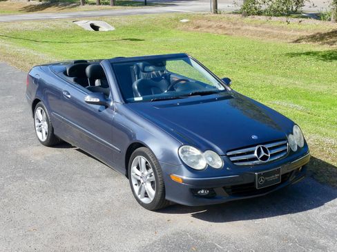 Used 2008 Mercedes-Benz CLK 350 Cabriolet image 32