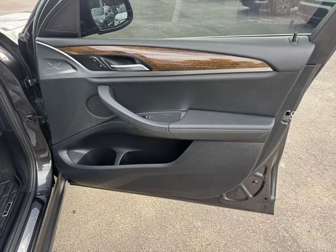 Used 2019 BMW X4 xDrive30i w/ Premium Package image 19