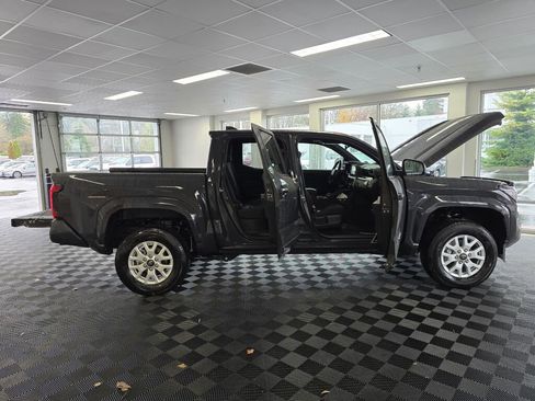 New 2025 Toyota Tacoma SR5 image 16