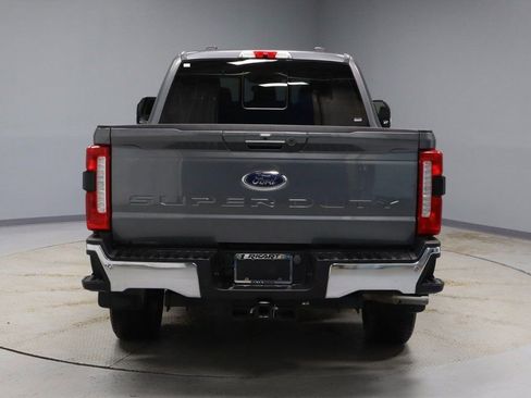 Certified 2024 Ford F250 Lariat w/ Lariat Ultimate Package image 11
