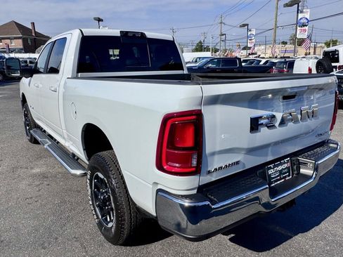 Used 2025 RAM 2500 Laramie w/ Towing Technology Group image 5