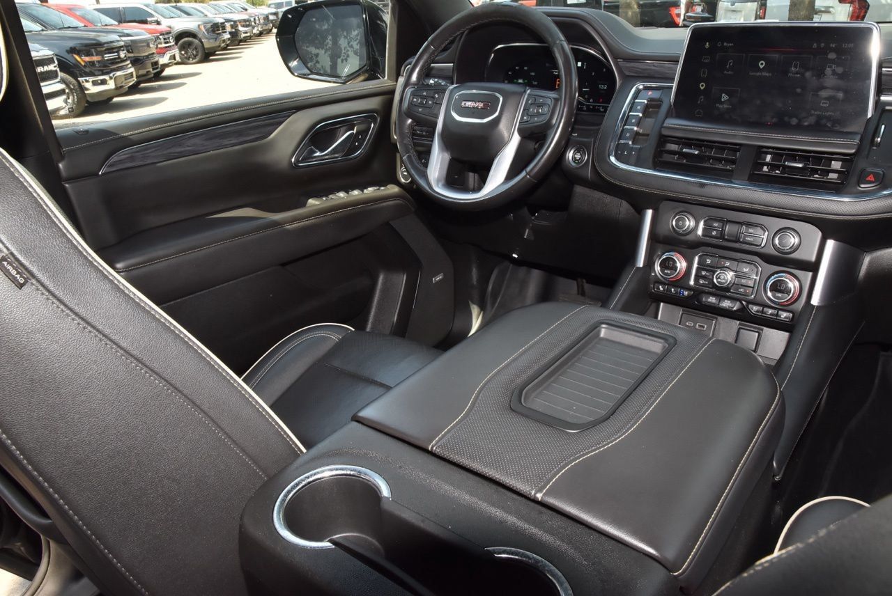 Used 2023 GMC Yukon XL SLT RWD image 16