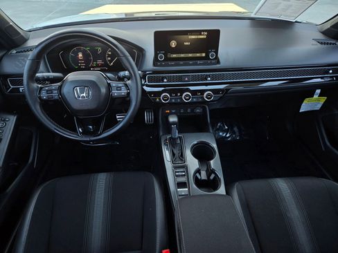 Used 2025 Honda Civic Sport image 10