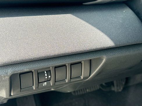 Used 2023 Subaru Outback Premium AWD/4WD image 11