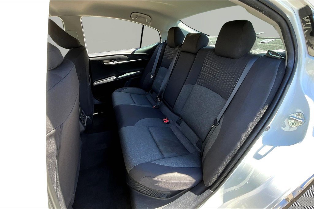 Used 2025 Toyota Camry LE FWD image 23