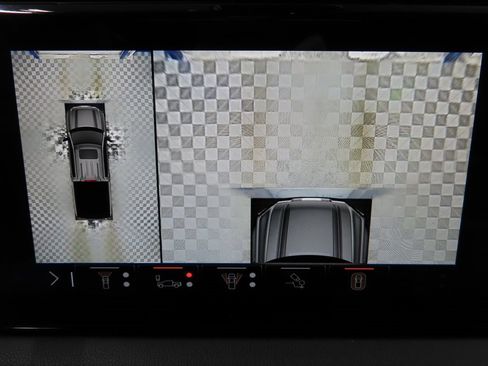 Used 2024 GMC Sierra 1500 AT4 image 18