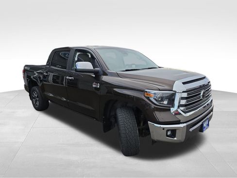 Used 2021 Toyota Tundra 1794 Edition w/ TRD Off-Road Package AWD/4WD image 8