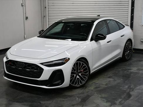 Used 2025 Audi S5 Premium Plus w/ Premium Plus Package AWD/4WD image 2