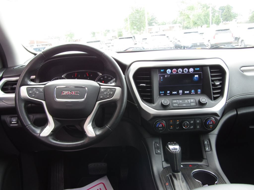 Used 2018 GMC Acadia SLT AWD/4WD image 5