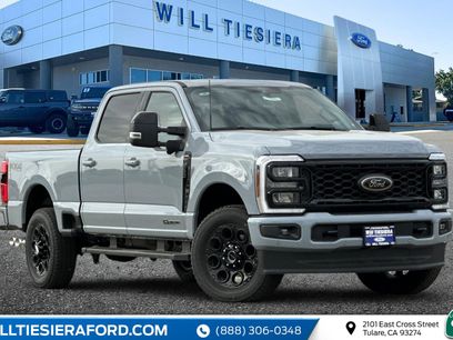 New 2026 Ford F250 Lariat w/ Black Appearance Package