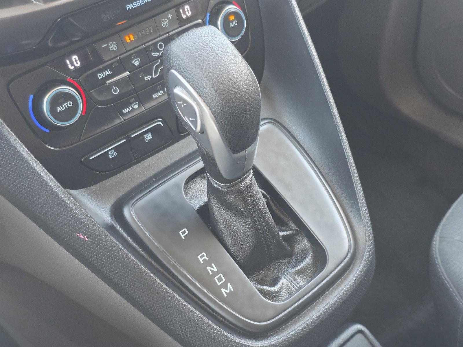 Used 2022 Ford Transit Connect XLT FWD image 15