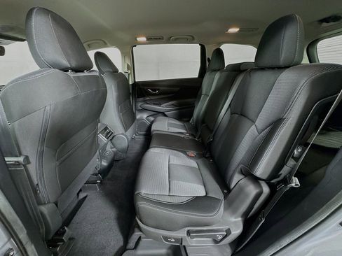 Used 2023 Subaru Ascent Premium w/ Convenience Package AWD/4WD image 27