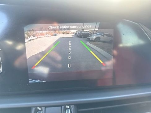 Used 2022 Alfa Romeo Giulia Veloce image 14