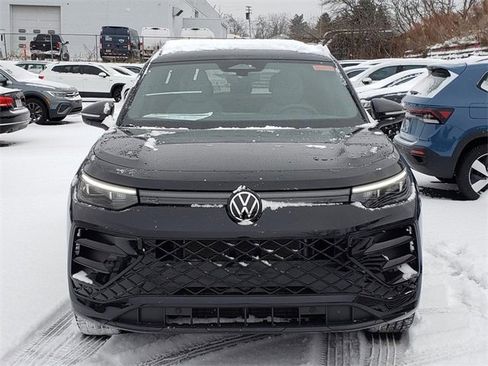 New 2026 Volkswagen Tiguan SE R-Line image 5