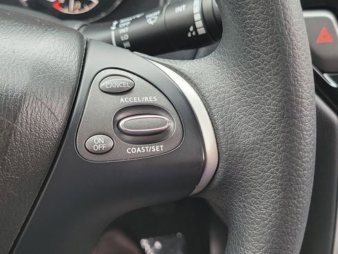Used 2017 Nissan Pathfinder S FWD image 25