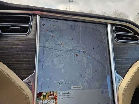 Used 2016 Tesla Model S 75 image 26