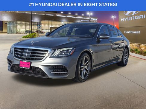 Used 2020 Mercedes-Benz S 560 4MATIC Sedan image 2