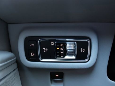 New 2026 Lincoln Nautilus Premier image 40