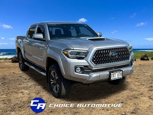 Used 2020 Toyota Tacoma TRD Off-Road image 9