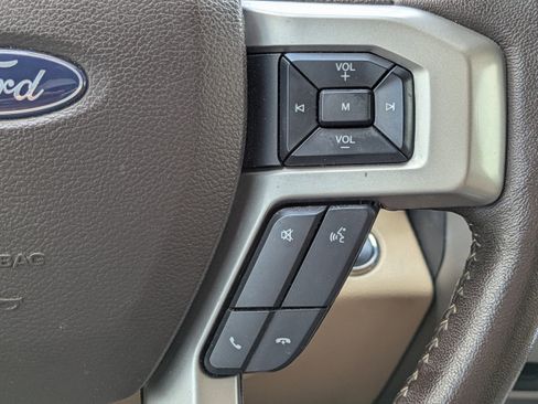 Used 2020 Ford F150 Lariat AWD/4WD image 21