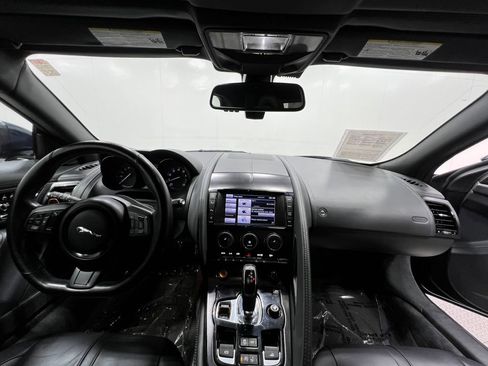 Used 2014 Jaguar F-TYPE S RWD image 18