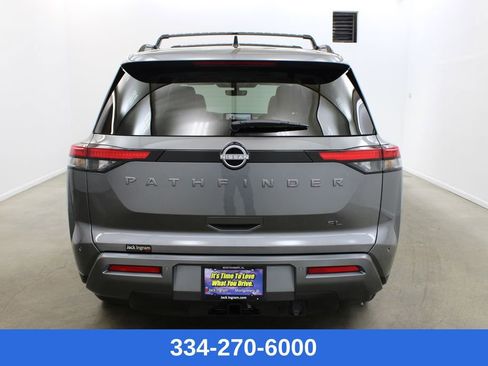 New 2026 Nissan Pathfinder SL image 3