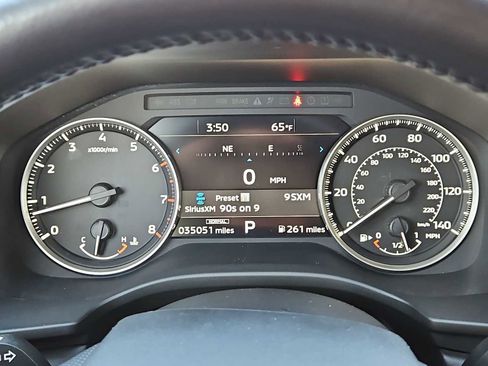 Used 2022 Mitsubishi Outlander SE image 33