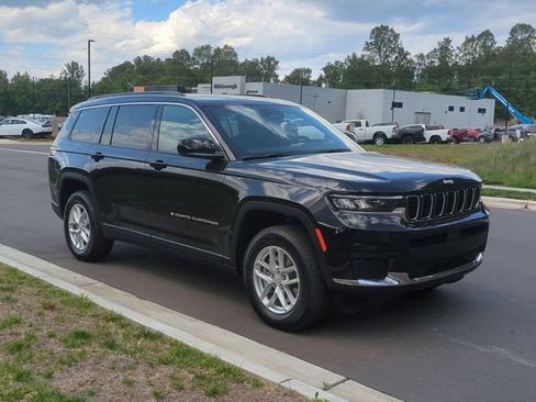 New 2026 Jeep Grand Cherokee L Laredo AWD/4WD image 15