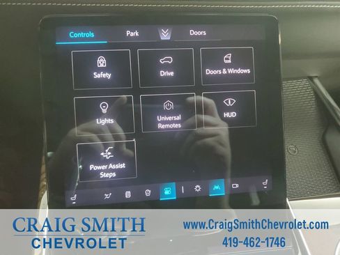 Used 2025 Cadillac Escalade Sport Platinum w/ LPO, Floor Liner Package AWD/4WD image 43
