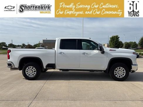 Used 2024 Chevrolet Silverado 2500 LTZ w/ LTZ Plus Package AWD/4WD image 46