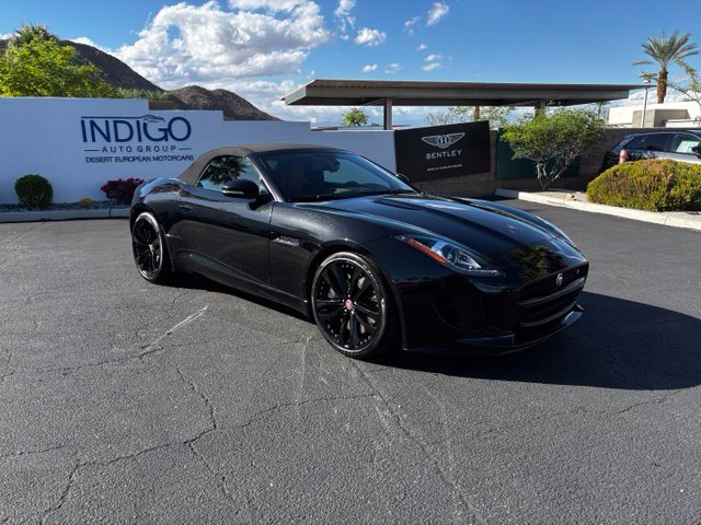 Used 2016 Jaguar F-TYPE S RWD image 3