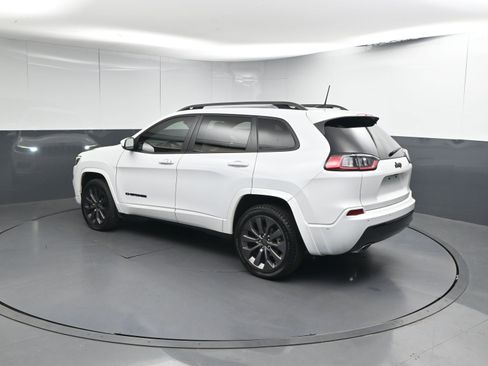 Used 2021 Jeep Cherokee High Altitude image 3