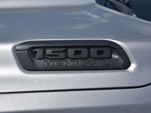 Used 2021 RAM 1500 Big Horn AWD/4WD image 12