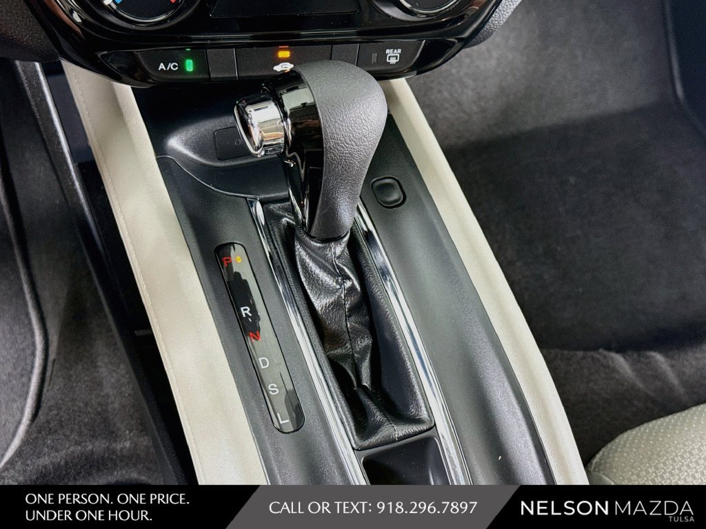 Used 2022 Honda HR-V LX image 31