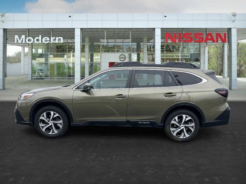 Used 2022 Subaru Outback Limited image 2
