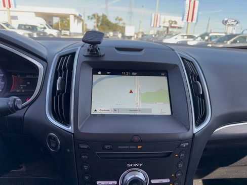 Certified 2017 Ford Edge Titanium w/ Equipment Group 302A image 21