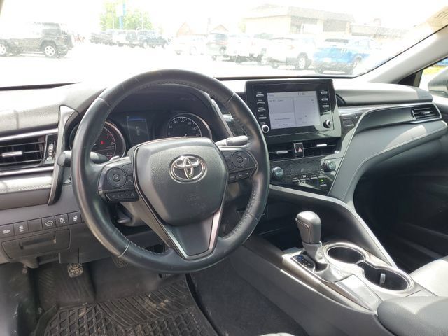 Used 2024 Toyota Camry SE FWD image 13