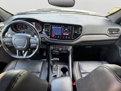 Used 2024 Dodge Durango GT RWD image 17