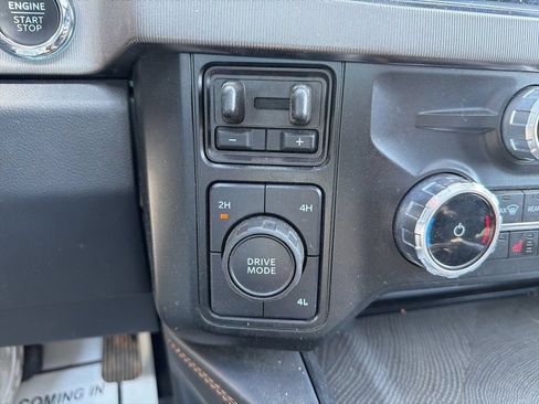 Certified 2024 Ford F350 Platinum w/ FX4 Off-Road Package AWD/4WD image 16