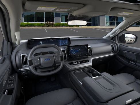 New 2026 Ford Expedition Platinum w/ Driver's Package image 39