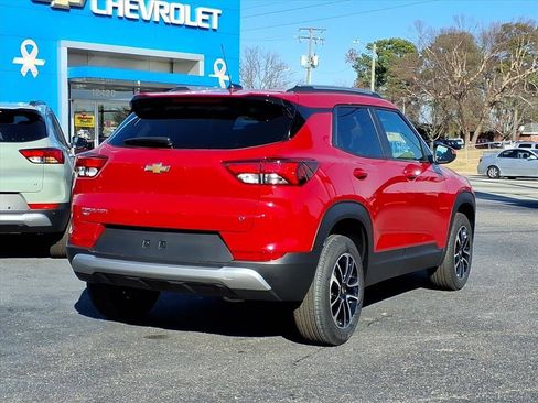 New 2026 Chevrolet TrailBlazer LT AWD/4WD image 3