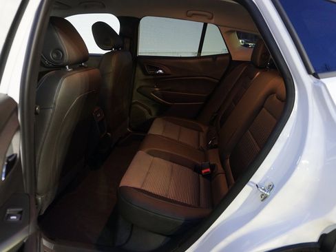 New 2026 Chevrolet Trax LT image 11