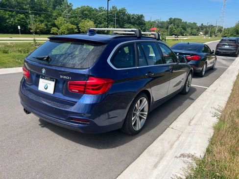 Used 2018 BMW 330i xDrive Wagon AWD/4WD image 4