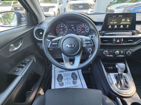 Used 2020 Kia Forte LXS FWD image 10
