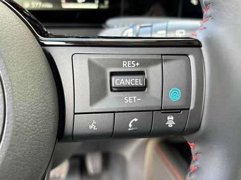 New 2026 Nissan Kicks SR FWD image 14