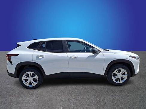 New 2026 Chevrolet Trax LS w/ Driver Confidence Package image 3