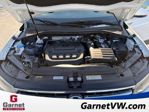 Used 2024 Volkswagen Tiguan SE image 21