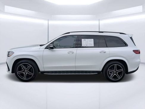 Used 2025 Mercedes-Benz GLS 450 4MATIC w/ Pinnacle Trim Package image 6