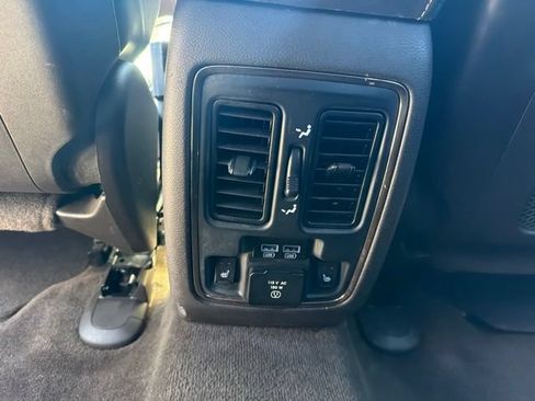 Used 2014 Jeep Grand Cherokee Summit RWD image 18
