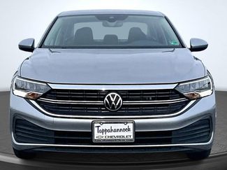 Used 2024 Volkswagen Jetta SE video 2